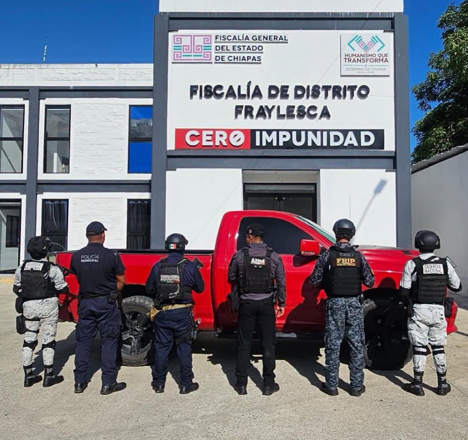 Aseguran camioneta con irregularidades en su identificación vehicular en Villa Corzo