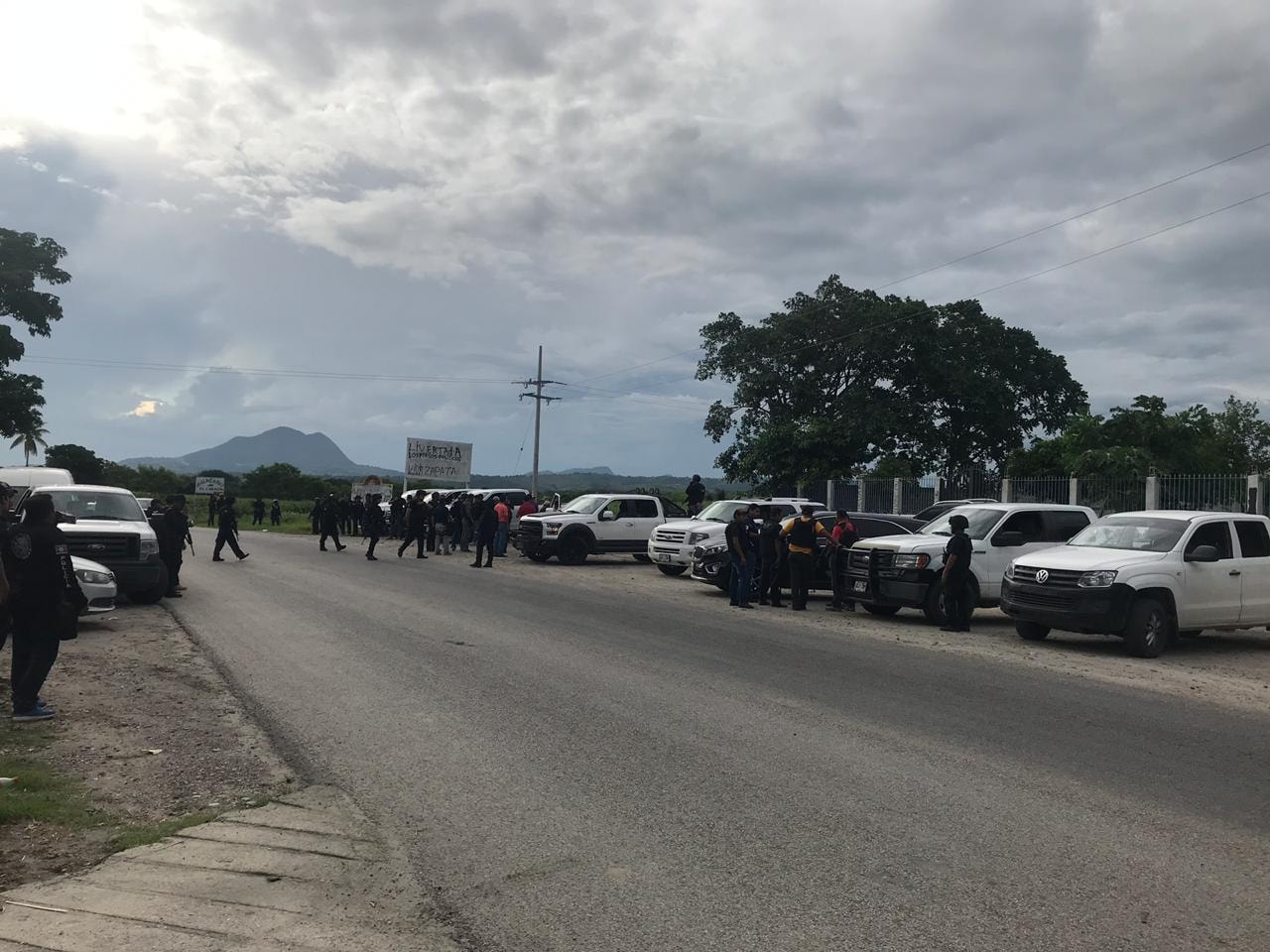 Grupo Interinstitucional libera los tramos carreteros Carranza-Pujiltic y Chiapa de Corzo-Villa de Acala