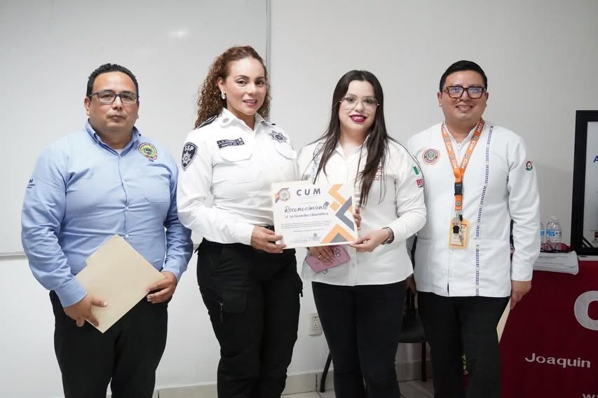 SSP fortalece la prevención de delitos cibernéticos entre estudiantes universitarios de Tuxtla Gutiérrez