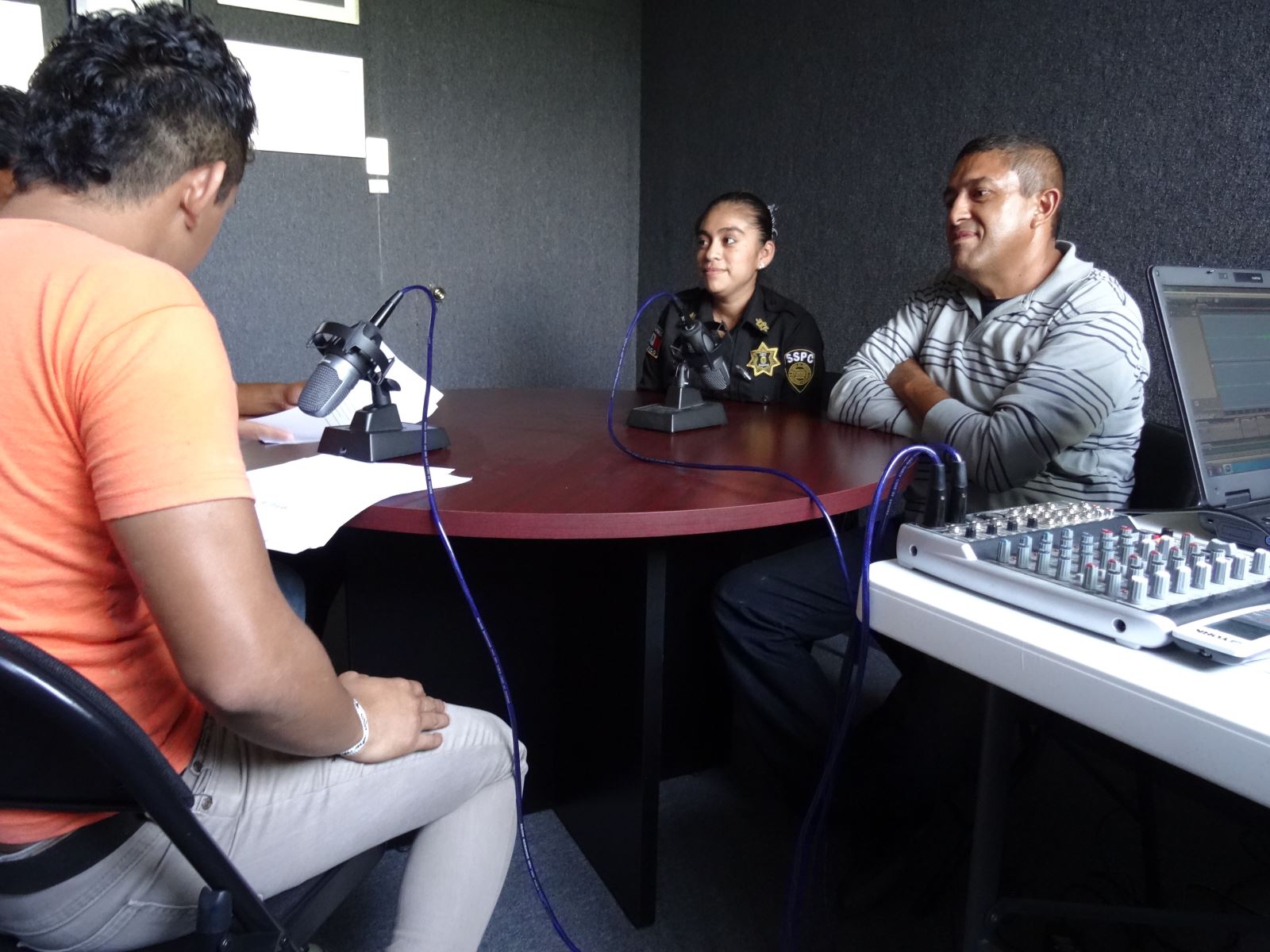 SSP invita a escuchar la emisión de noviembre del programa de radio de internos de Villa Crisol