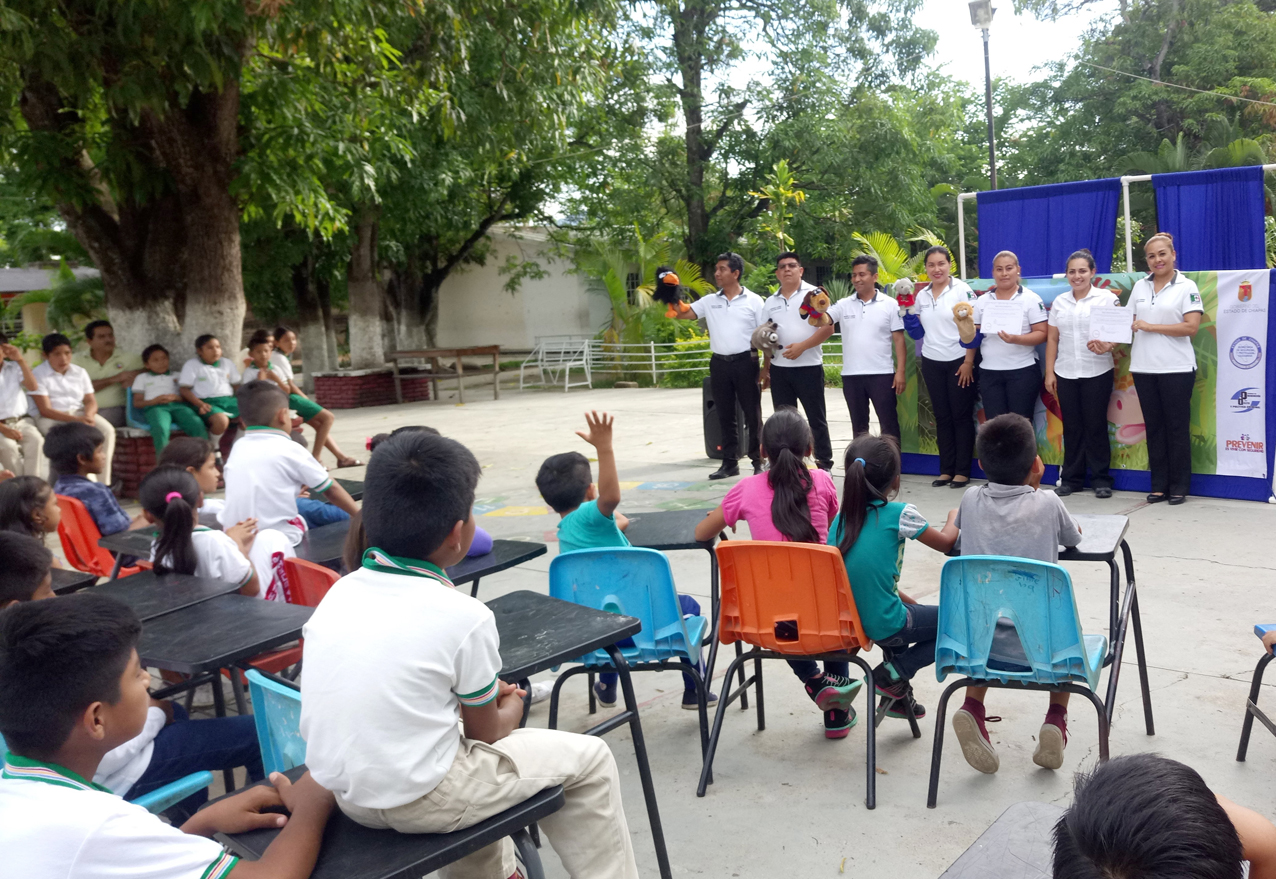 Lleva SSP programas preventivos a escuelas del nivel básico de Villaflores