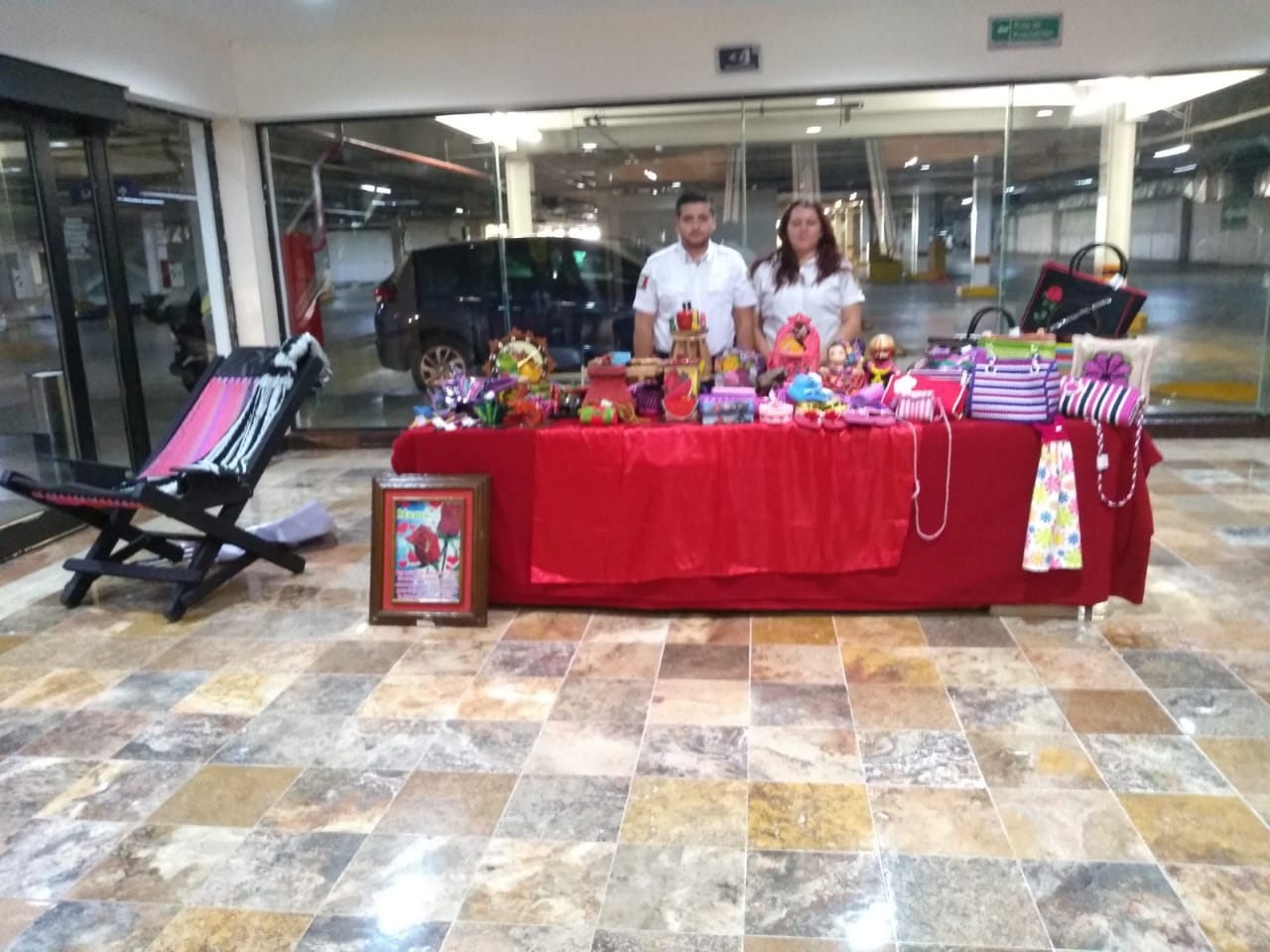 SSP organizó Expo Artesanal Penitenciaria en centro comercial de Tuxtla