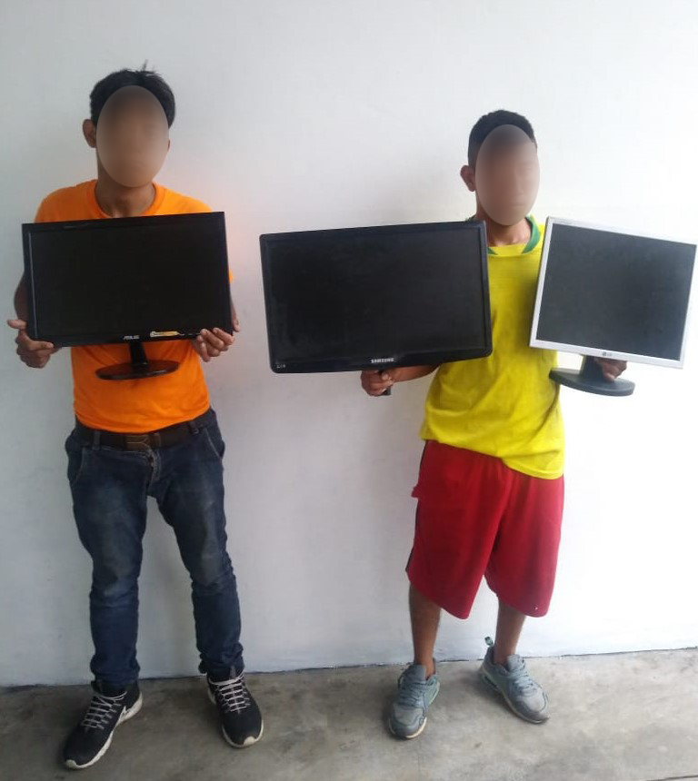 SSP detiene a “El Loco” y “El Fotógrafo” con objetos robados en Tapachula