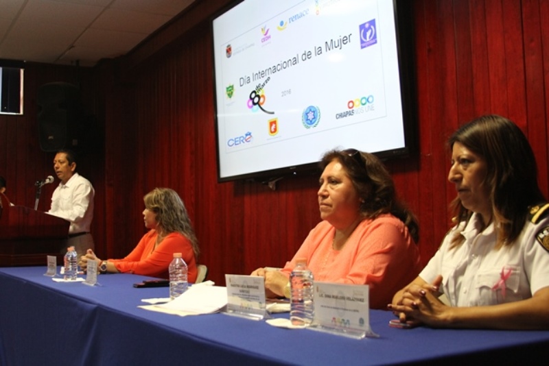 Velar por la seguridad de la ciudadanía no es cuestión de género: Llaven Abarca