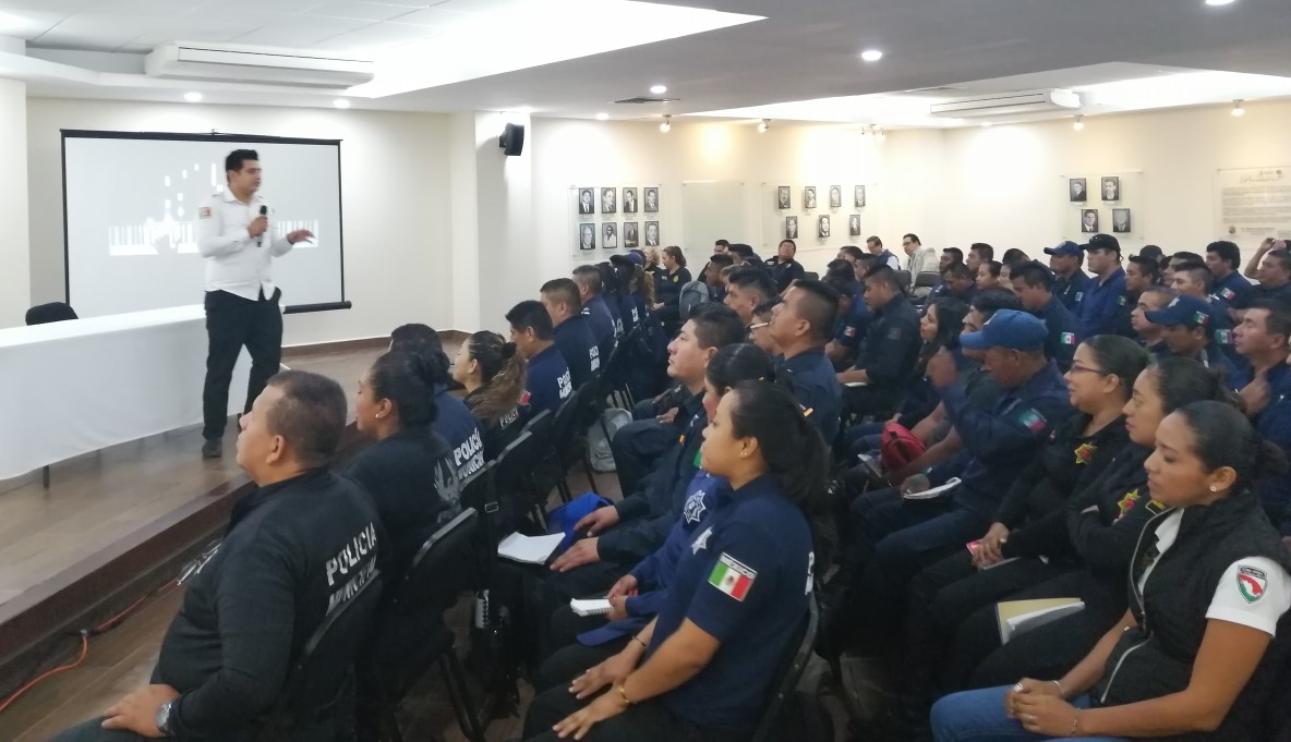 SSP imparte programas preventivos en escuelas y corporaciones municipales