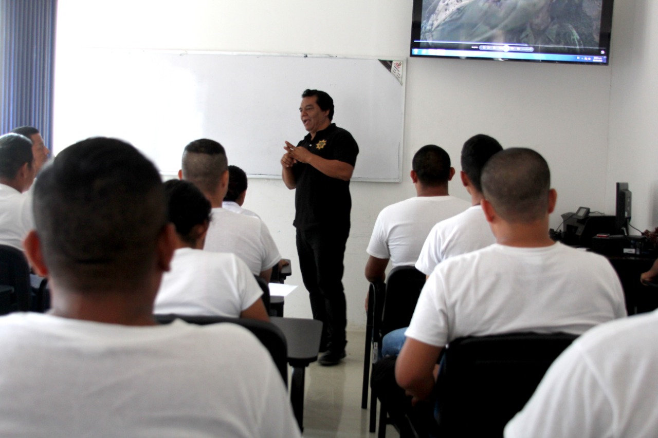 Secretaría de Hacienda capacita a policías de la SSP en transparencia