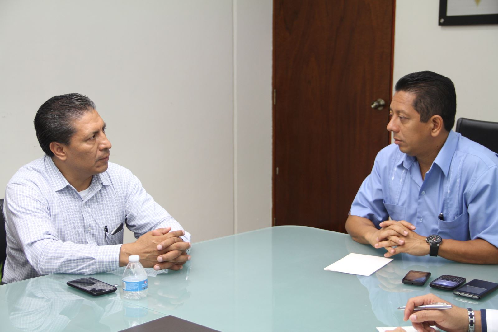 Titular de la SSP se reúne con comisionado especial de San Juan Chamula