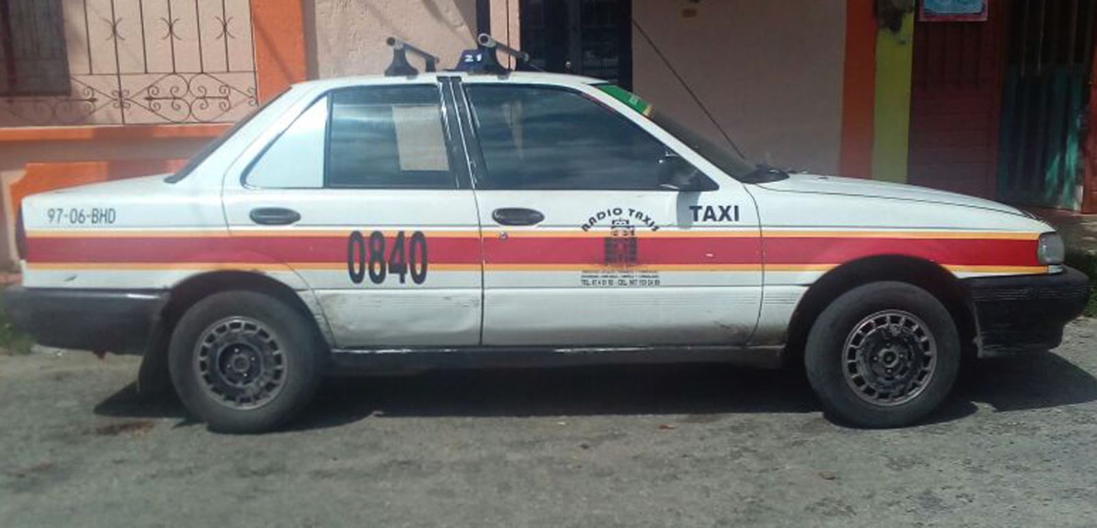 A minutos de la denuncia, SSP recupera taxi robado 
