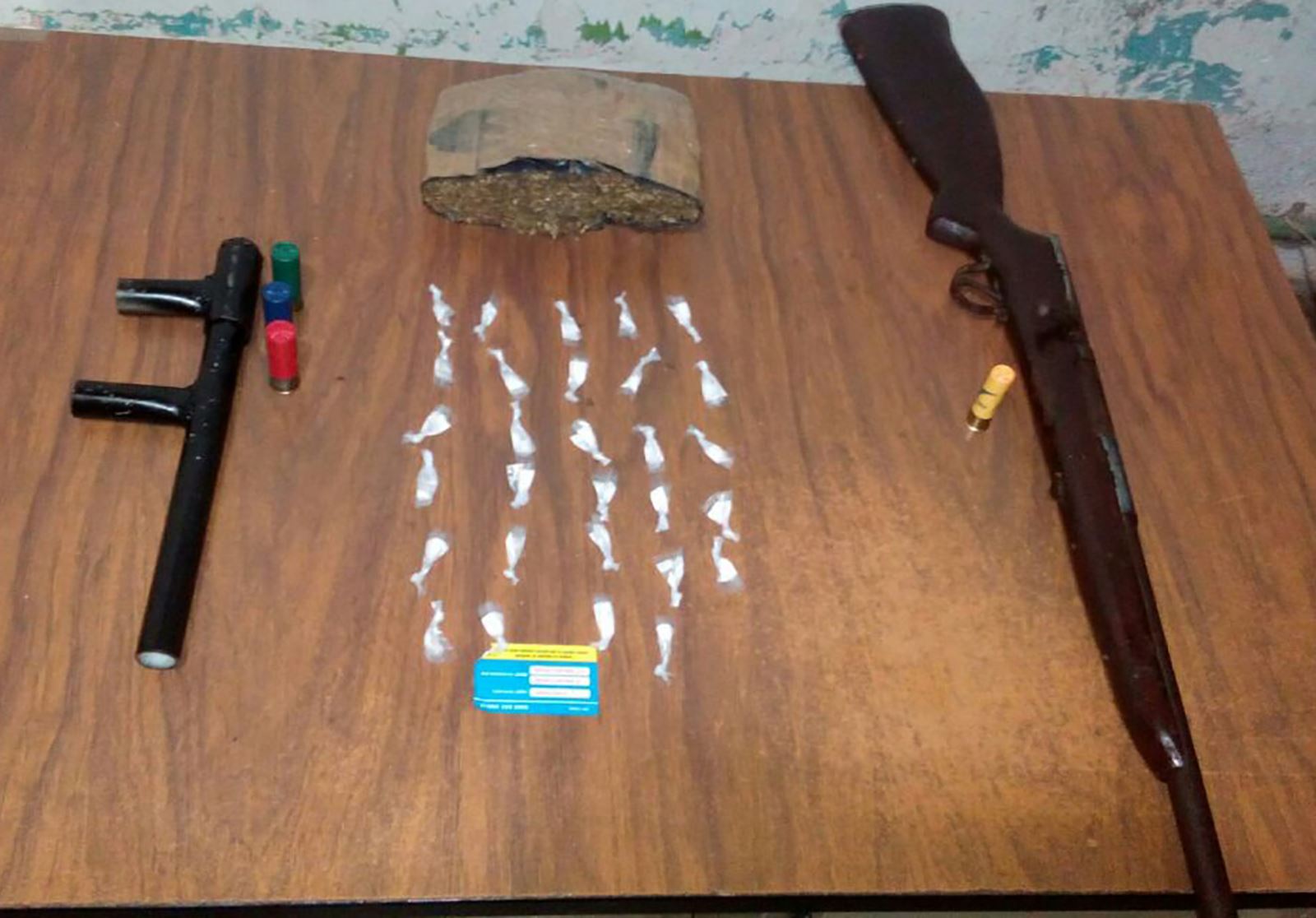 SSP en acciones simultáneas asegura drogas y armas de fuego en la región Soconusco