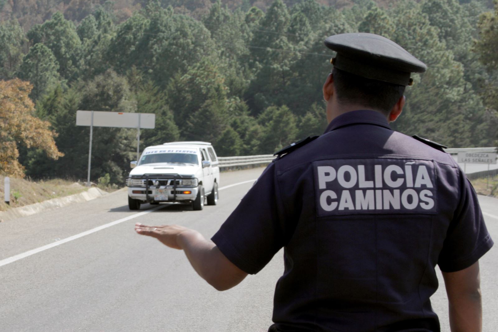 Implementa SSP rutas alternas por bloqueos, a través de Tránsito del Estado