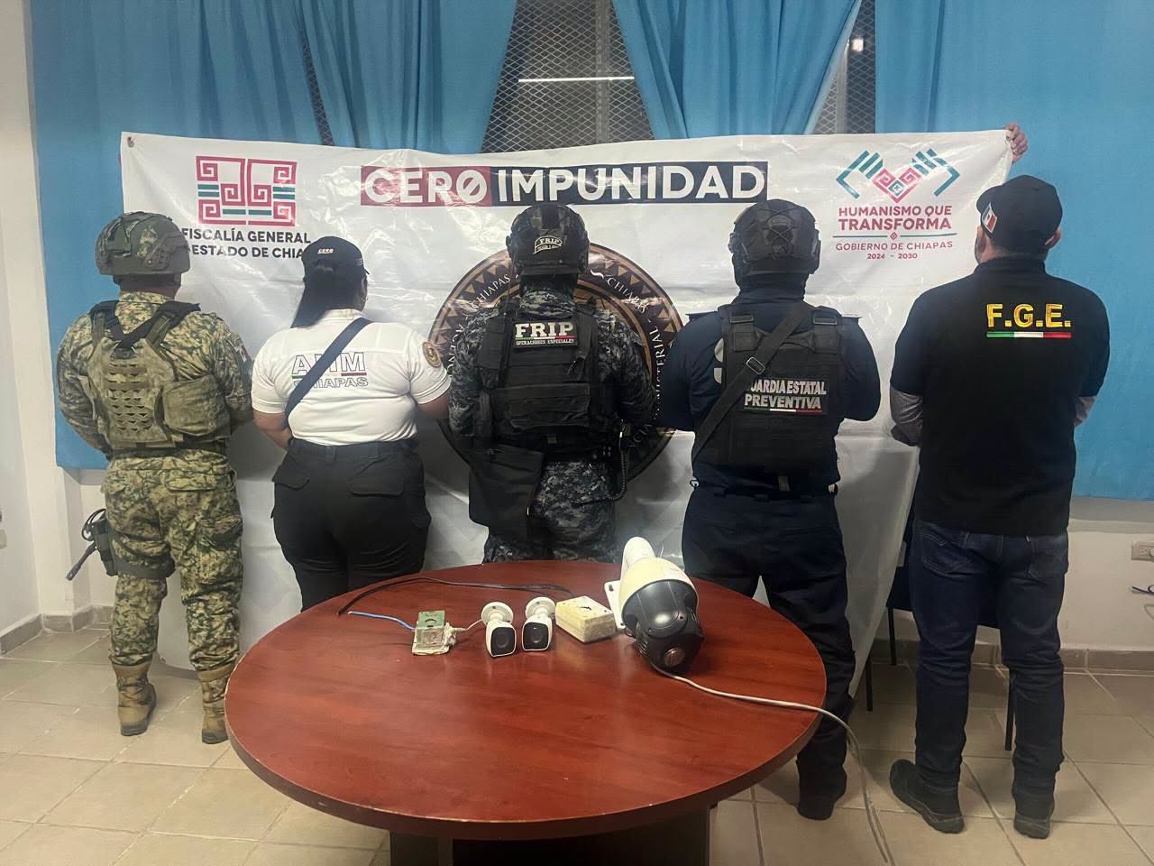 Fuerza interinstitucional conjunta asegura cámaras de video vigilancia clandestina