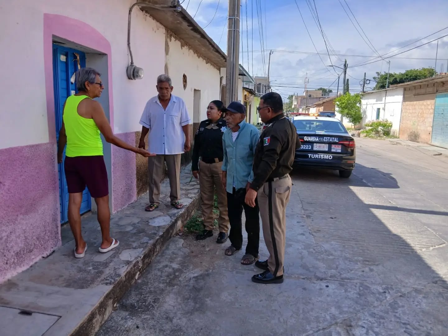Brinda la Subsecretaría Vial Preventiva y de Turismo auxilio a adulto mayor