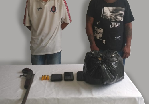 SSP detecta en punto de control arma y droga