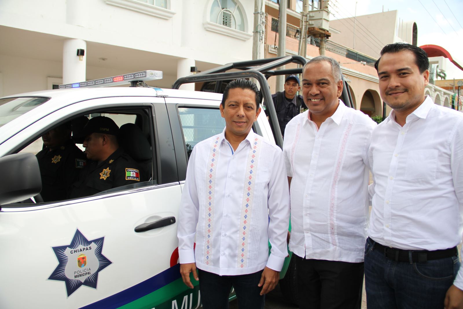 Llaven Abarca realiza gira de trabajo en el municipio de Villaflores
