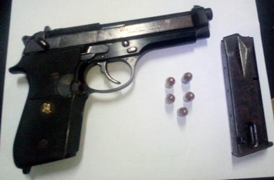 SSP asegura arma de fuego y al parecer droga en Tapachula