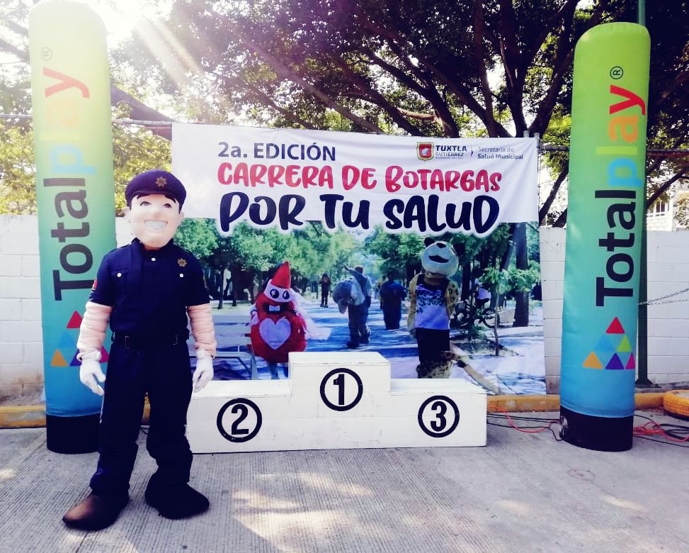 En representación de la SSP, Don Tránsito participó en la Carrera de Botargas por tu Salud