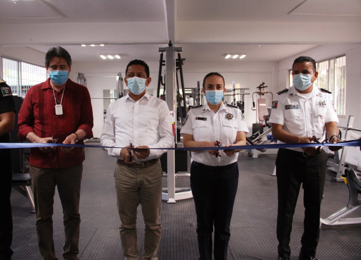 Gabriela Zepeda clausura curso de formación inicial para policías de Tuxtla Gutiérrez
