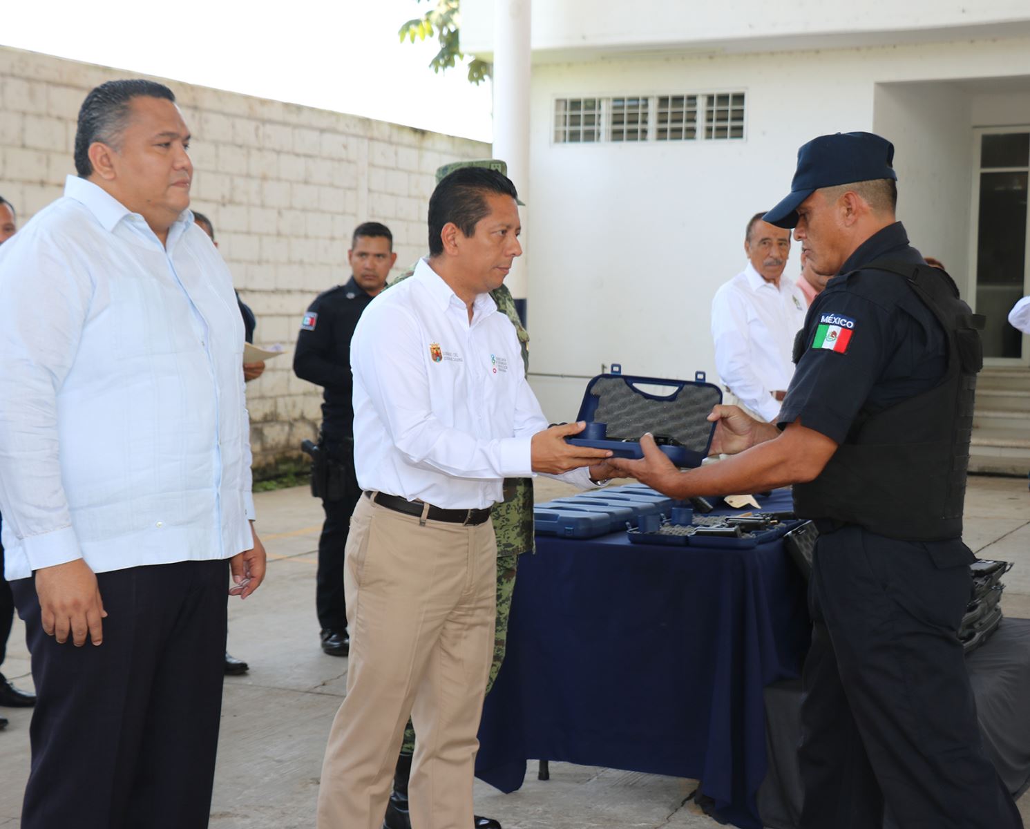 Llaven Abarca realiza gira de trabajo en la región Soconusco