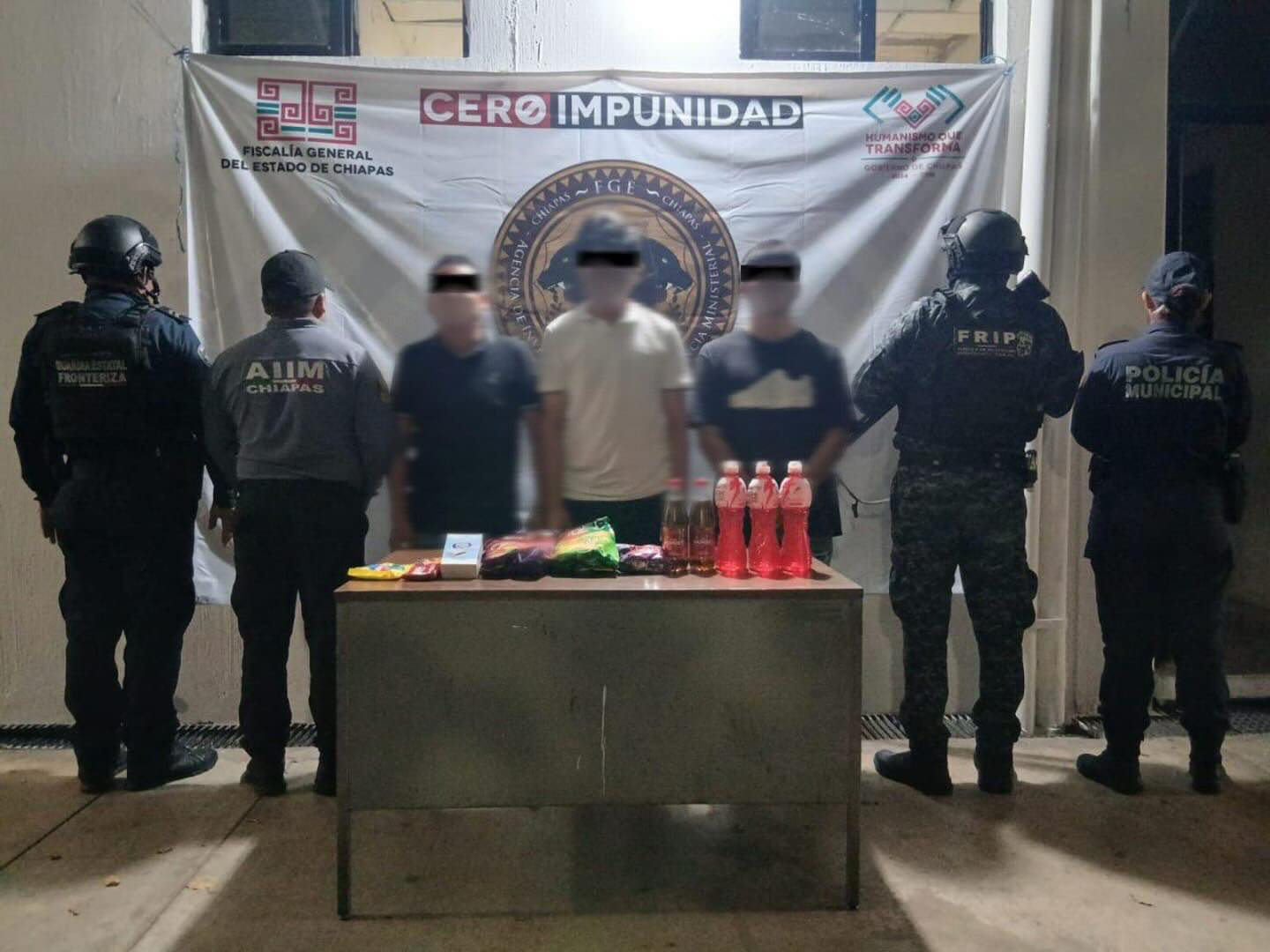 Tres detenidos por robo a comercio en Tapachula