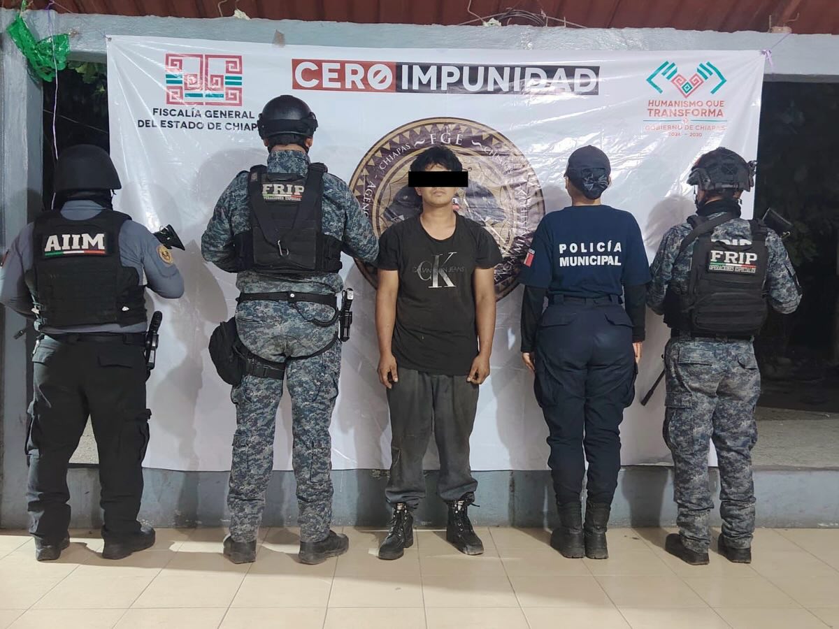 Con reporte de robo en Huixtla