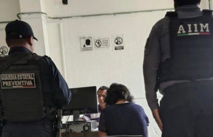 SSP y FGE localizan y presentan a persona reportada como desaparecida en Villa Comaltitlán