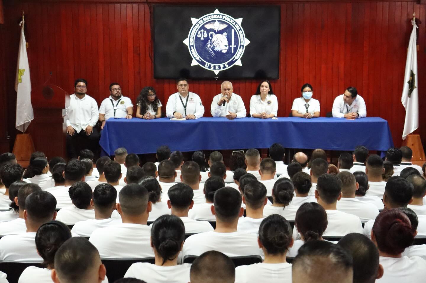 USEPS inicia semana con presentación de cadetes de Formación Inicial para Policía de Investigación