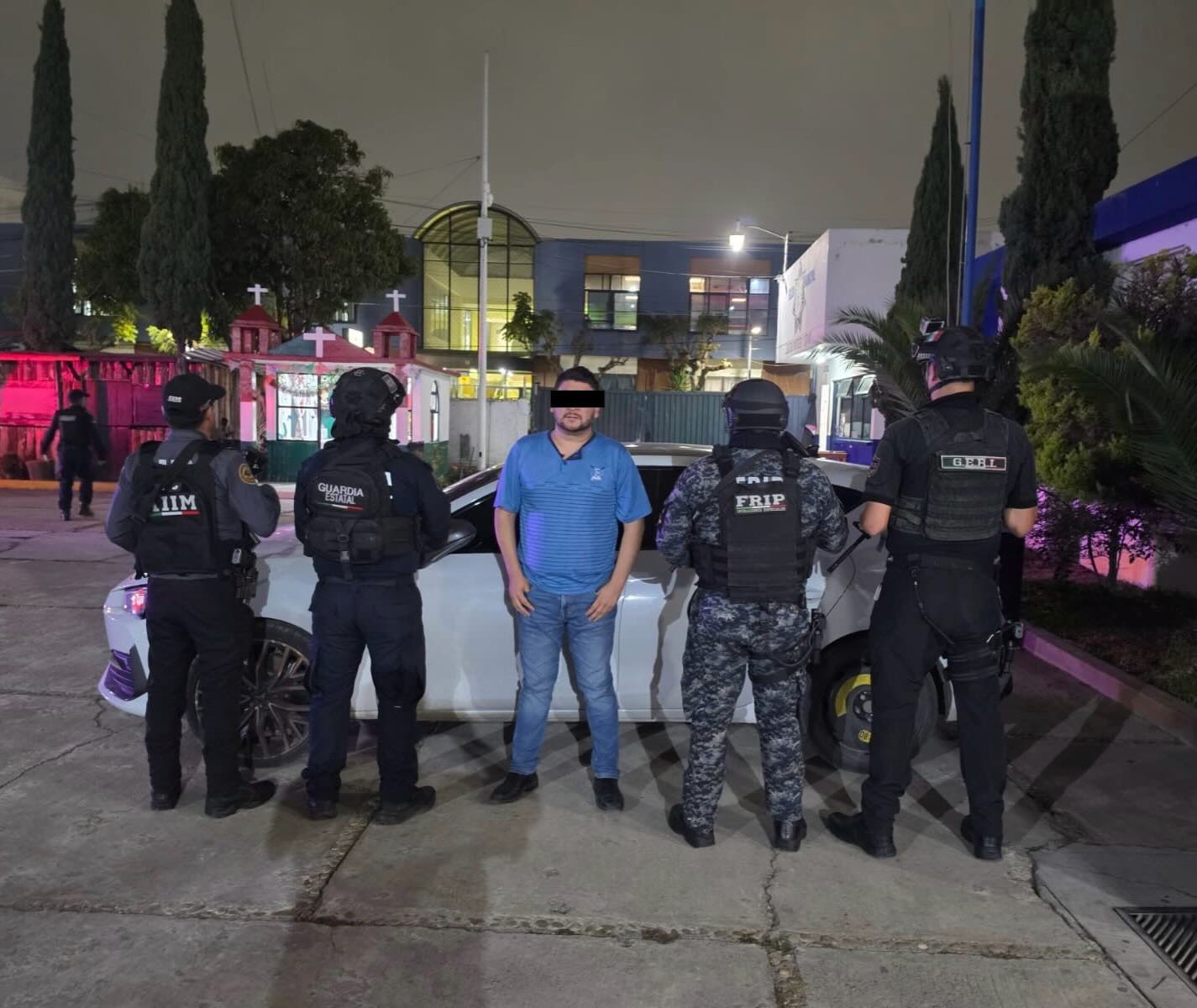 En acción interinstitucional detienen en flagrancia a una persona por el probable delito robo de vehículo 
