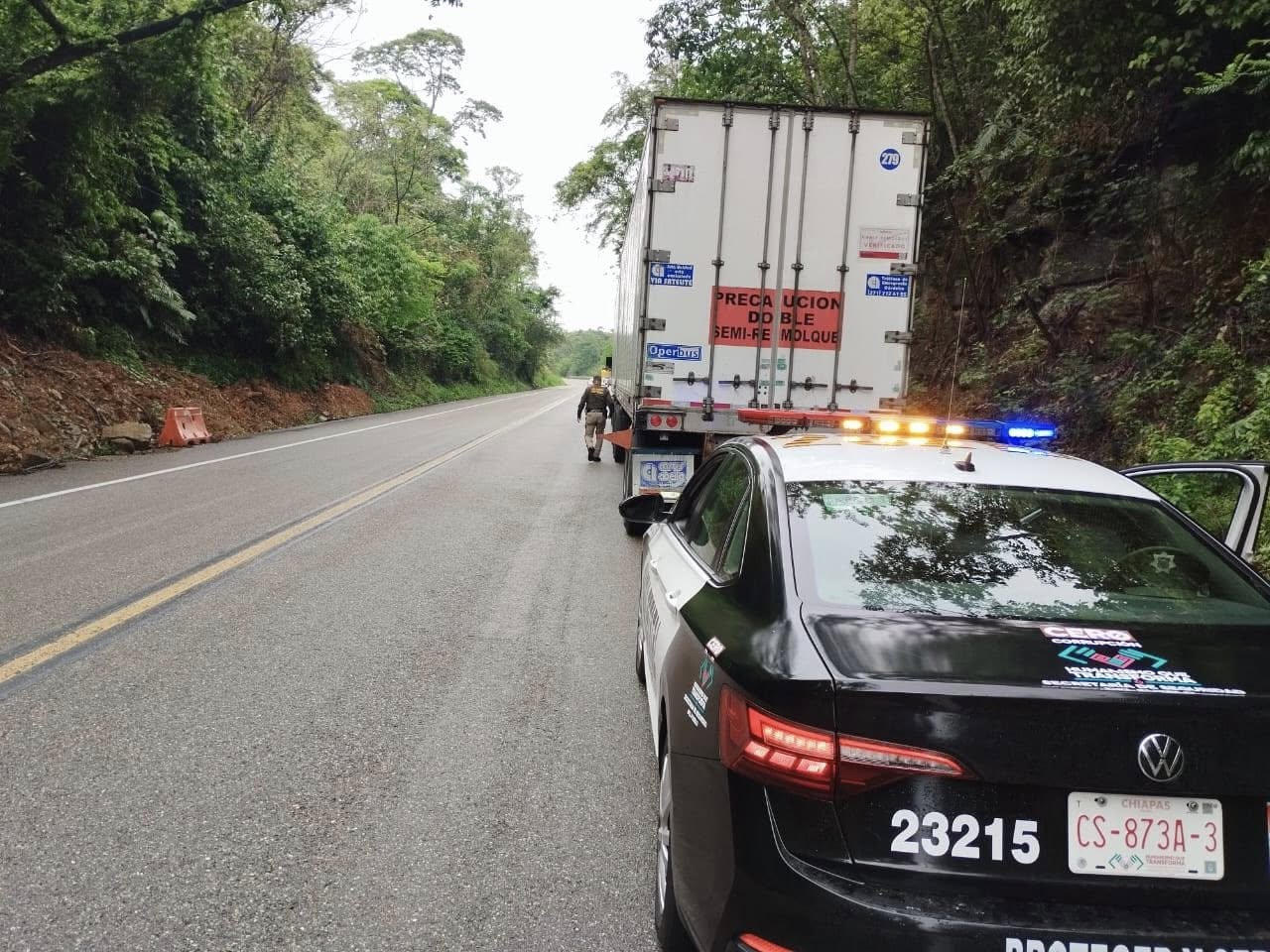 Guardia Estatal de Caminos mantiene auxilio vial en carreteras 