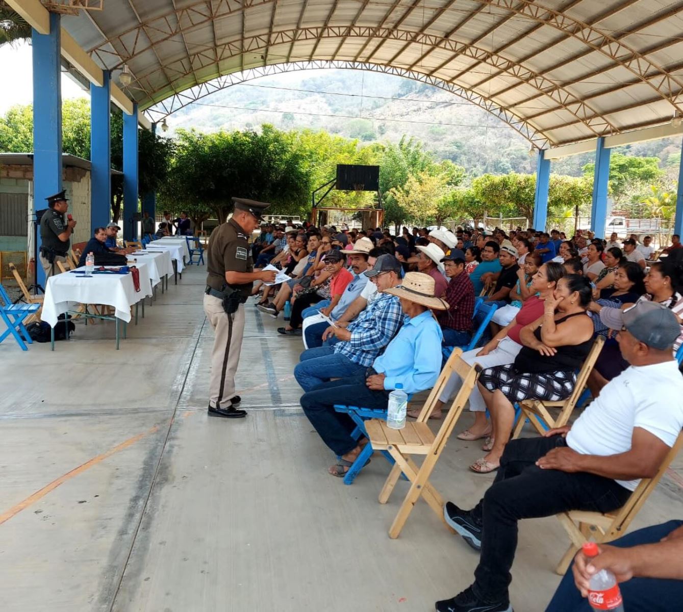 Guardia Vial Preventiva imparte plática de educación vial en Frontera Comalapa