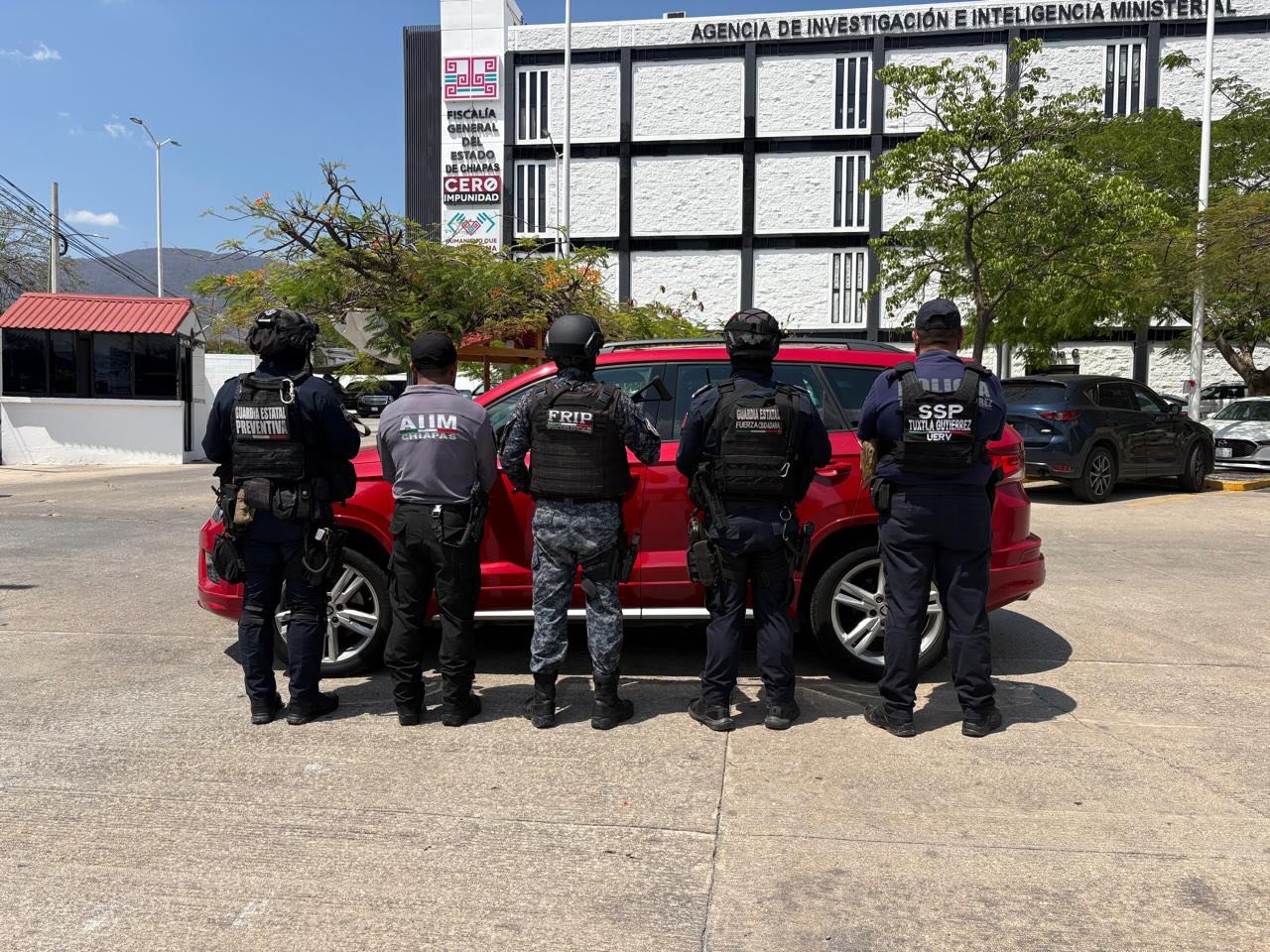 En acción coordinada, recuperan vehículo con reporte de robo en Tuxtla Gutiérrez