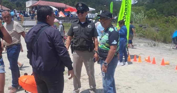 Guardia Estatal de Turismo garantiza seguridad en Torneo de Aguas Abiertas “Cruce Tziscao” en La Trinitaria