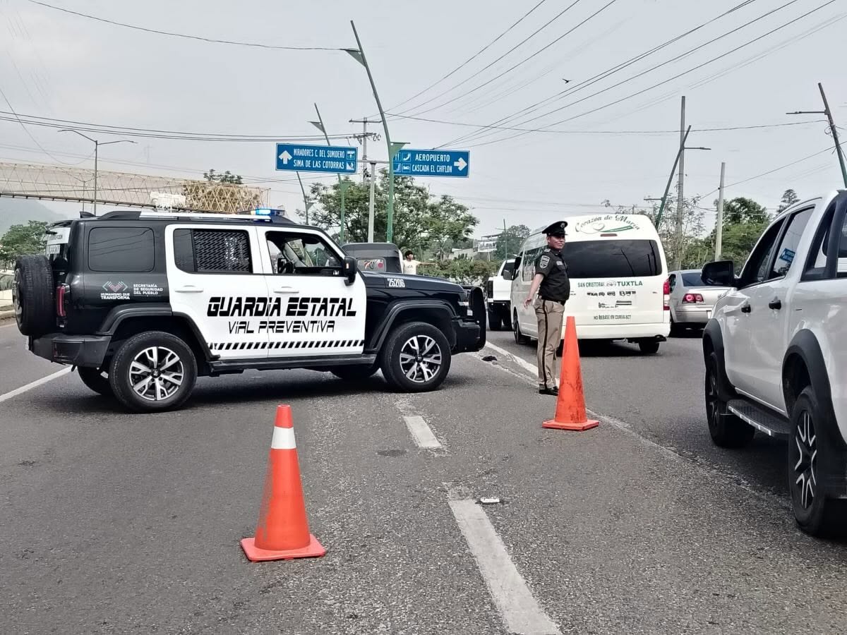 Implementa Guardia Estatal Vial Preventiva dispositivos viales en diferentes puntos de Tuxtla Gutiérrez