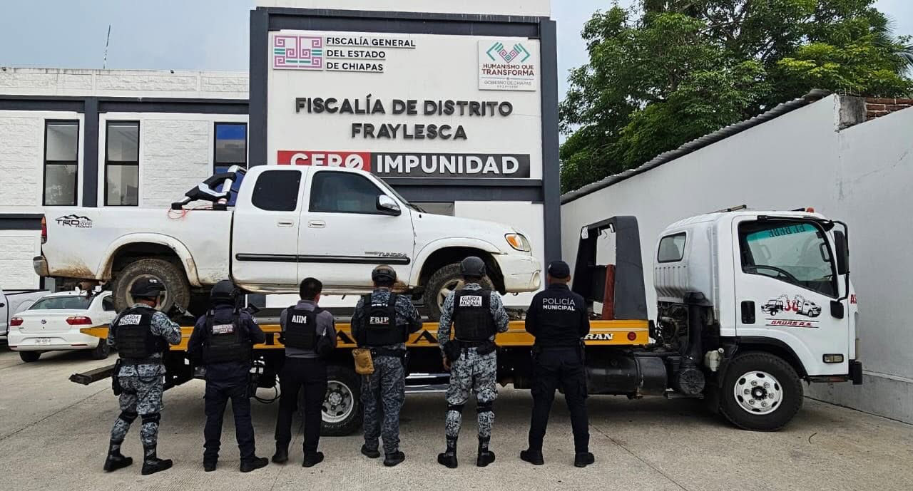 En acción interinstitucional ponen a disposición por la posible comisión de hechos delictuosos un vehículo abando-