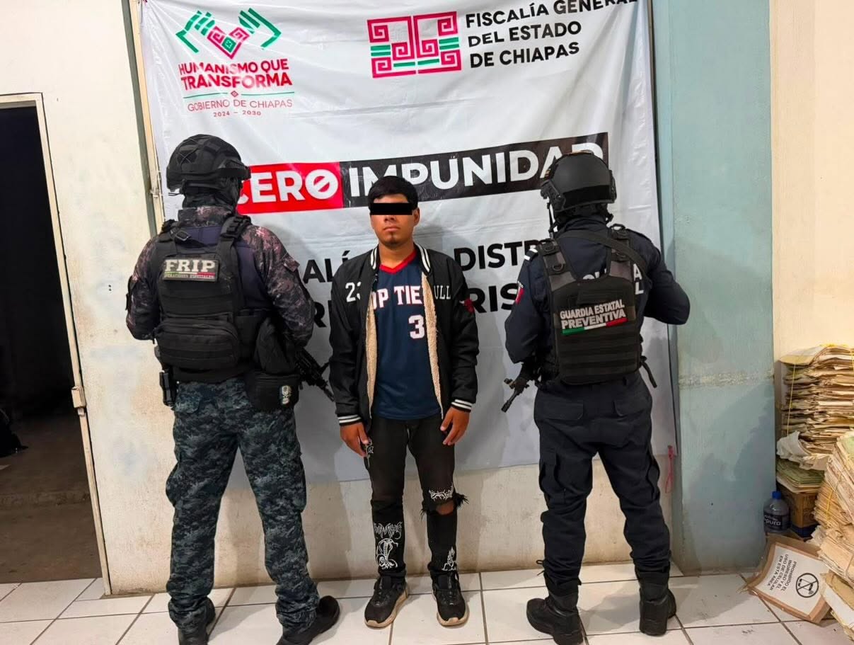 SSP detiene a una persona y asegura motocicleta con medios de identificación alterados en Amatenango de la Frontera