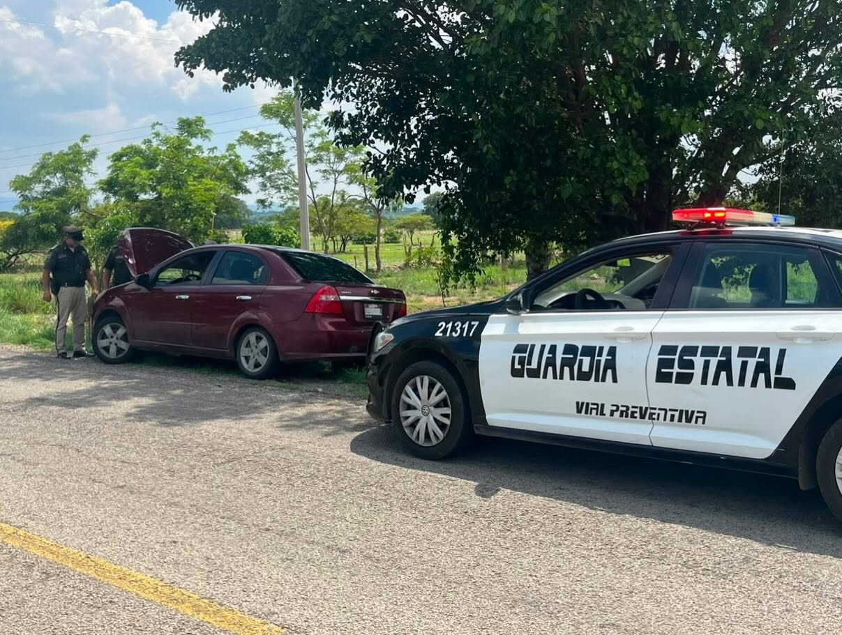 Guardia Vial Preventiva brinda auxilio vial a 12 automovilistas mediante “Tu Ángel Guardián”