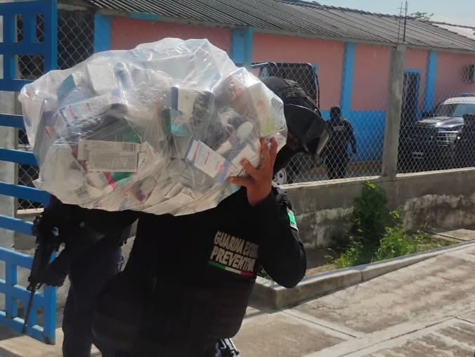 Resguarda la Guardia Estatal Preventiva la entrega de medicamentos en comunidades de Tonalá