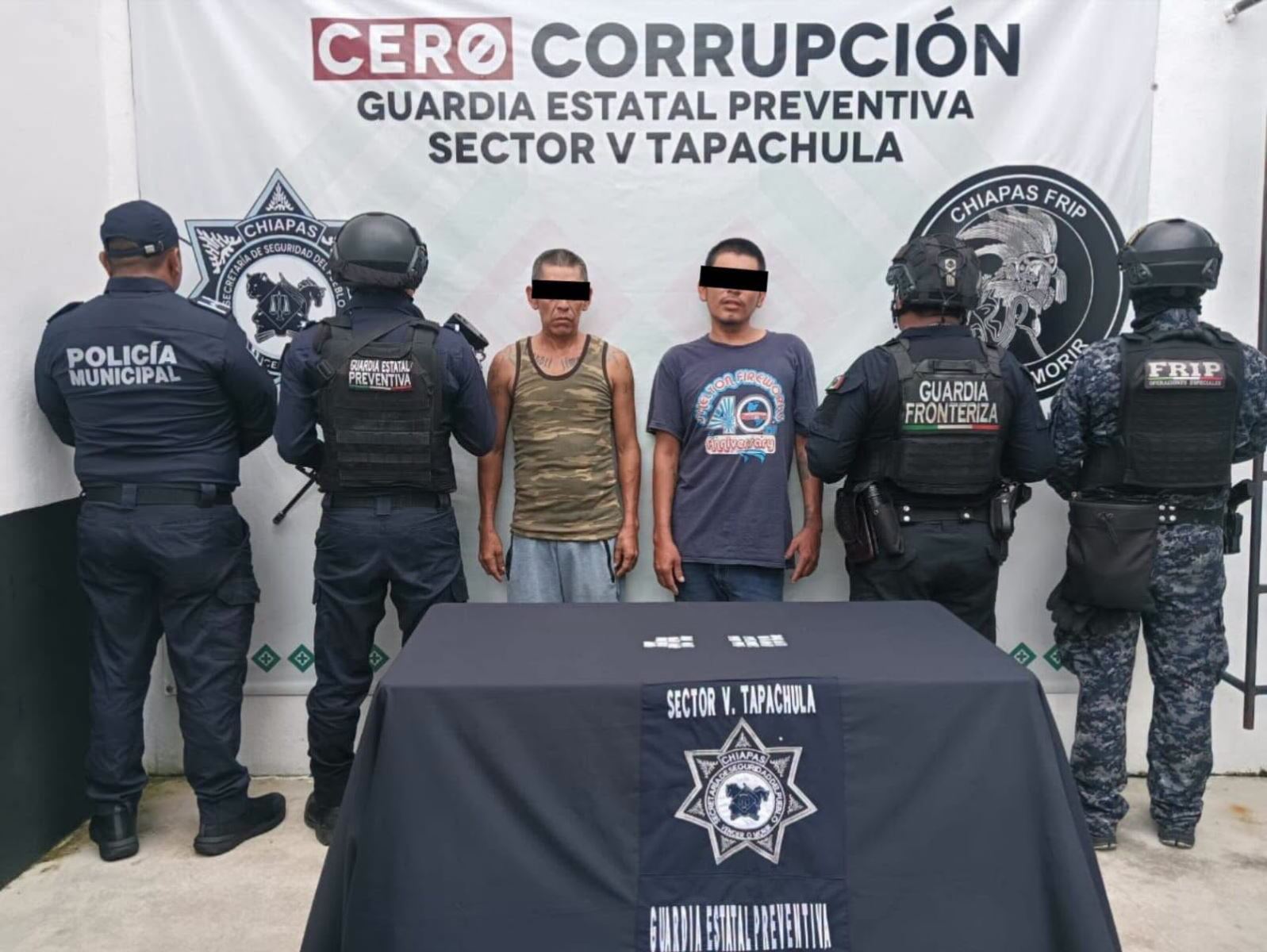 Dos detenidos con presuntos narcóticos en Tapachula