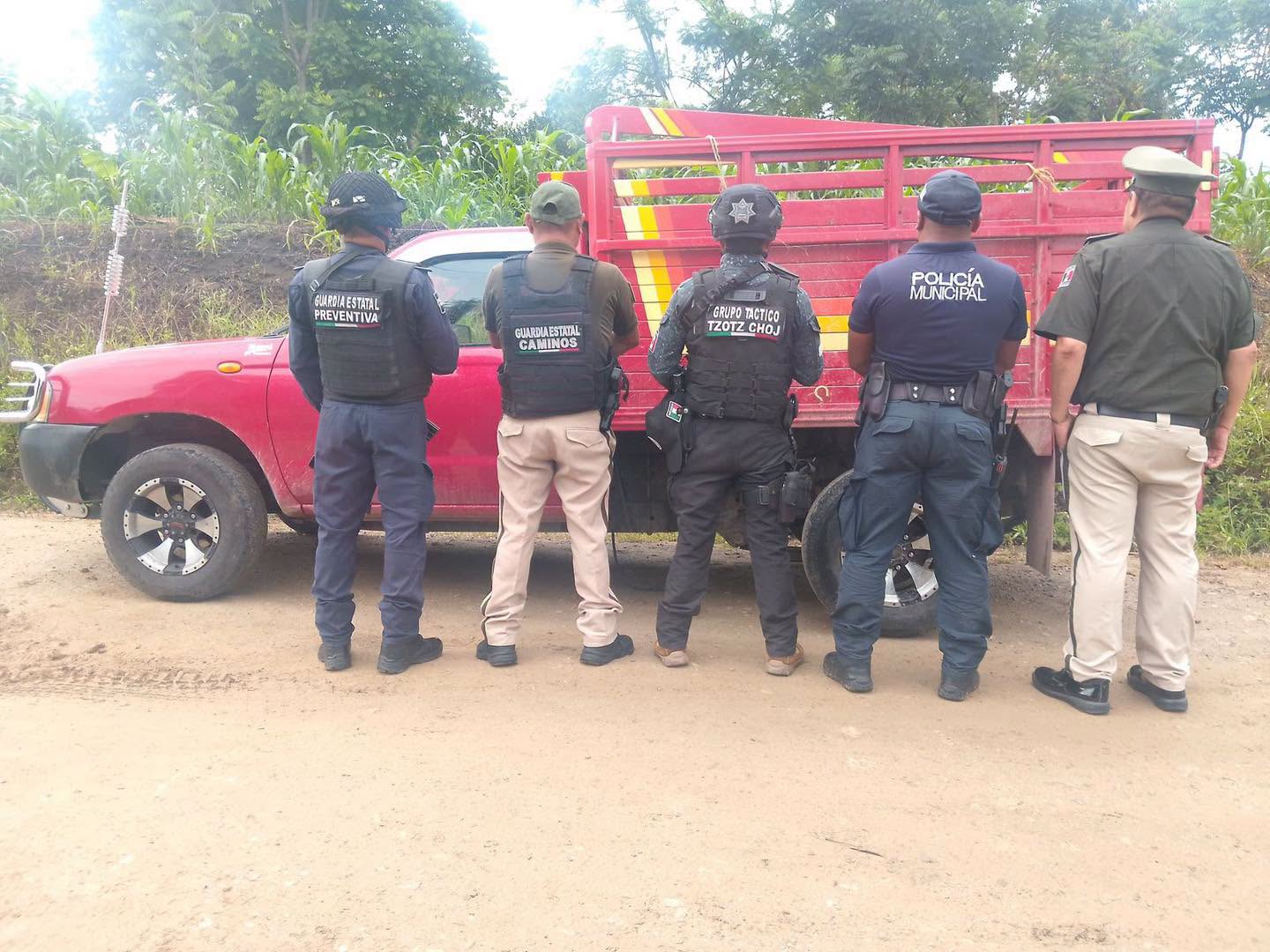 Asegura SSP vehículo en aparente estado de abandono y sin reporte de robo en Ocosingo