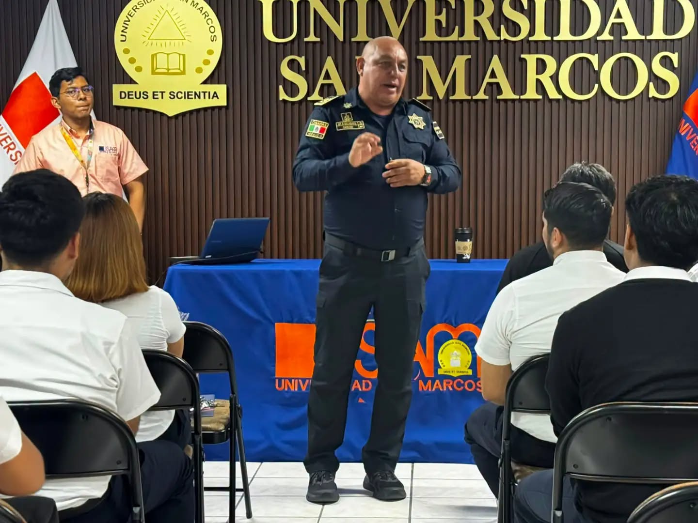Fortalece la Unidad de Prevención del Delito temas de sociedad segura en universidad San Marcos 