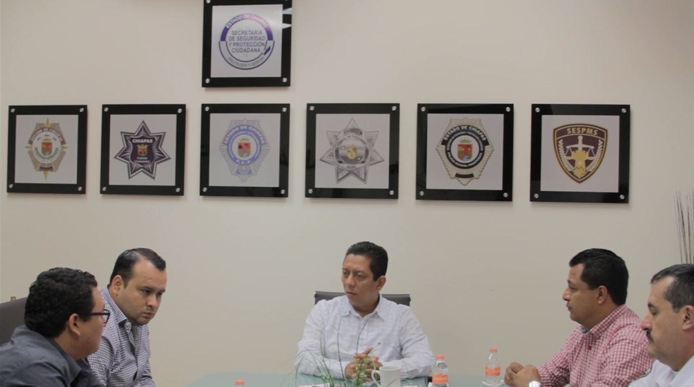 Se reúne Secretario de Seguridad estatal con presidente municipal de Cintalapa
