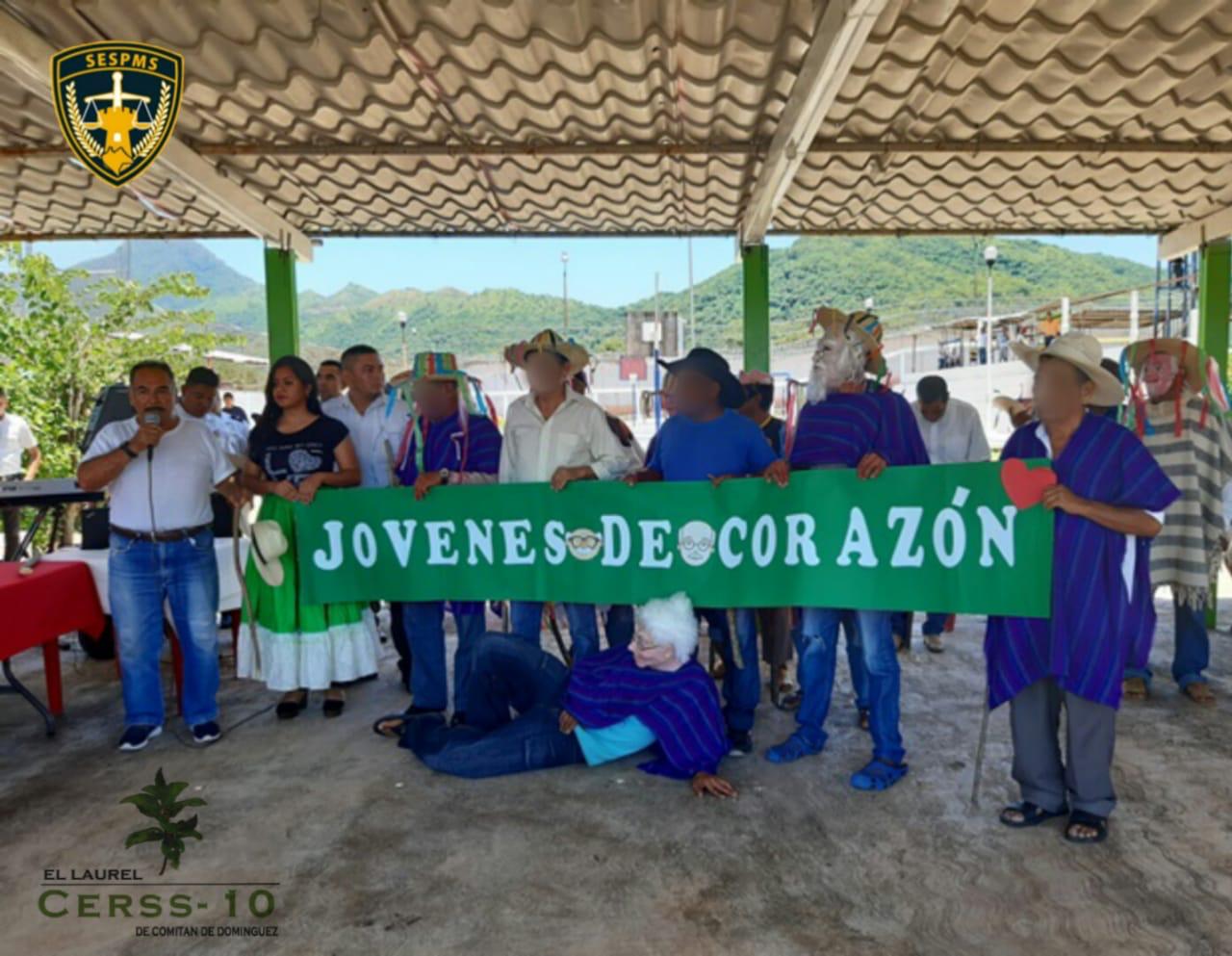 El proyecto “Mensaje libre” realizó el evento alusivo al “Día del abuelo”