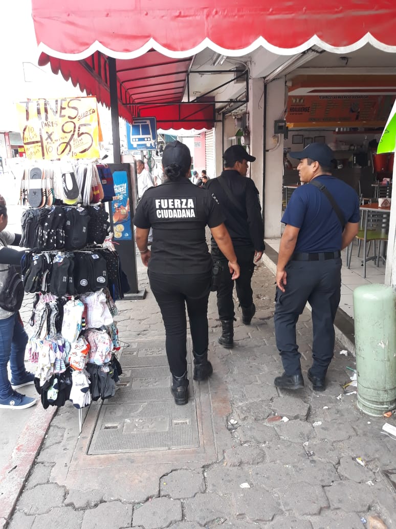 MERCADOS SEGUROS CON OPERATIVO PIE TIERRA DESPLEGADO POR LA SSP EN TUXTLA