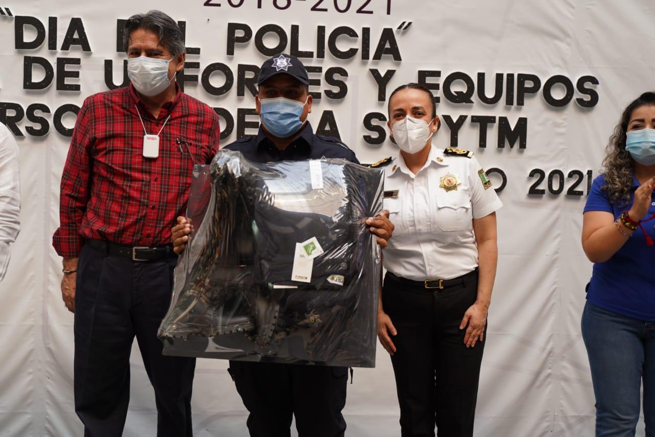 Reconoce Zepeda Soto visión del gobernador para fortalecer a las y los policías municipales