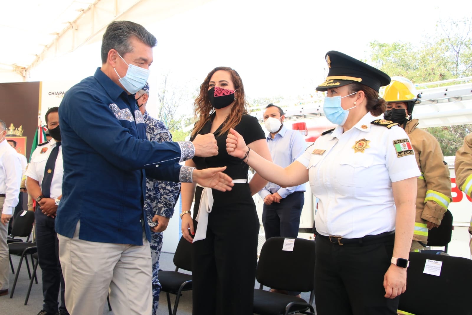 Reconoce Zepeda Soto labor social del cuerpo de bomberos