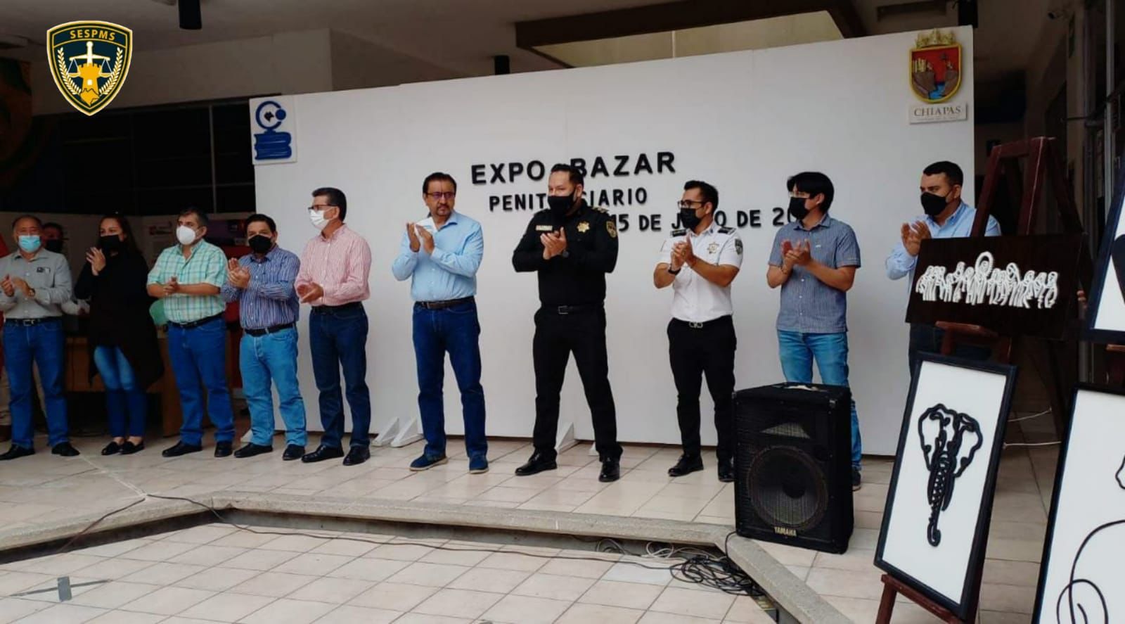 Instala SSP Expo Bazar Móvil Penitenciario en la Dirección General del Cobach