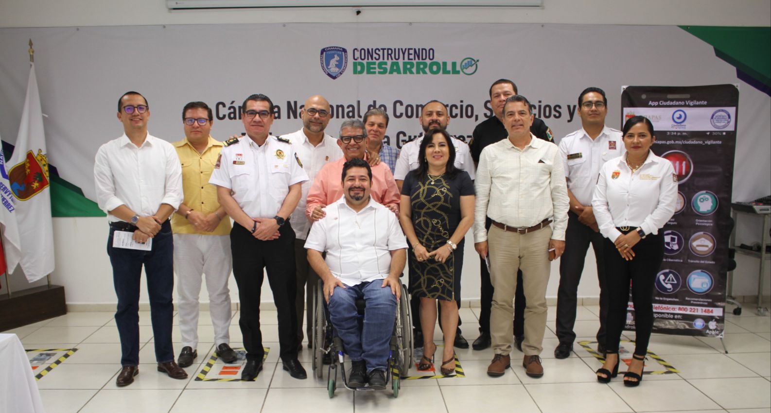 Imparte SSyPC taller de prevención de ciberdelitos en Canaco Tuxtla 