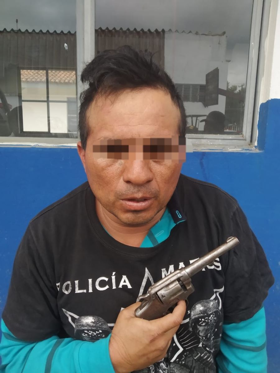 Elementos de la SSP detienen a dos personas que hirieron a un policía