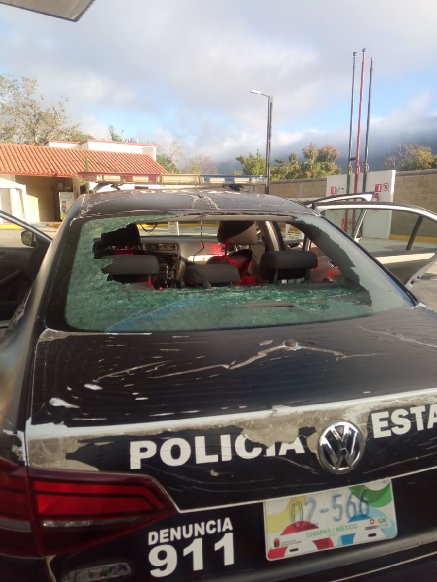 Grupo Antimotines de la SSP restablece libre tránsito en Libramiento Norte  en Tuxtla Gutiérrez 