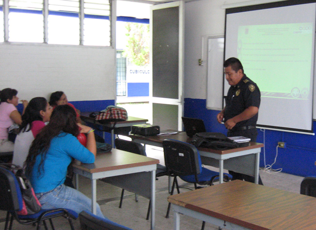 200 estudiantes de la región Soconusco, beneficiados con pláticas de educación vial
