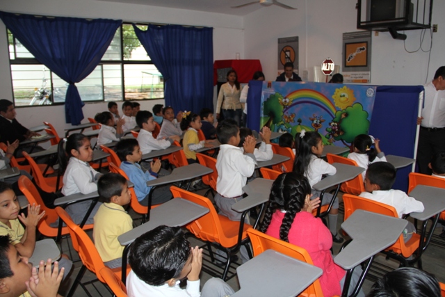 Una semana más la SSP recibe a estudiantes en sus instalaciones